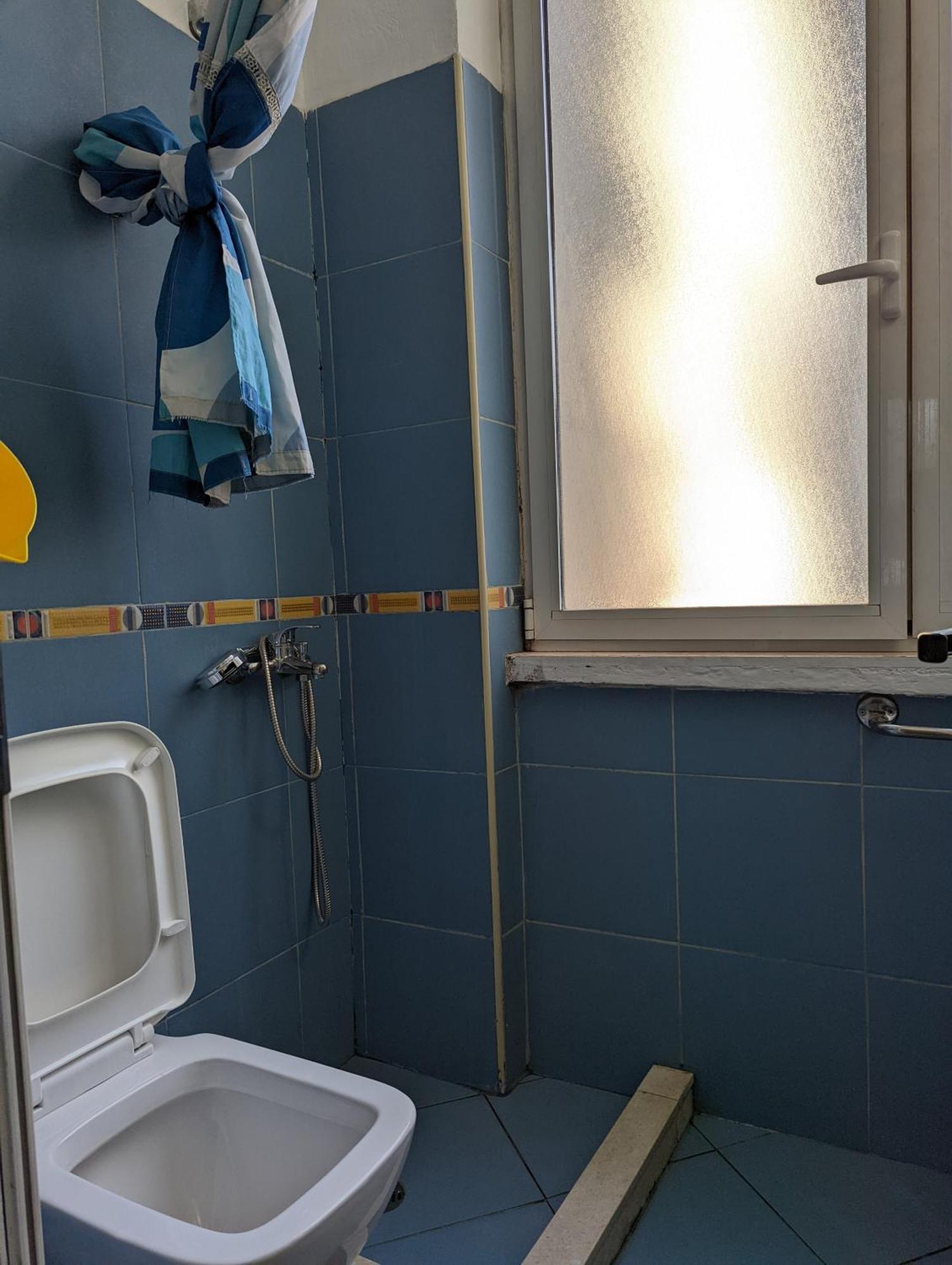 Vintage Apartment In Center Tiranë Eksteriør bilde