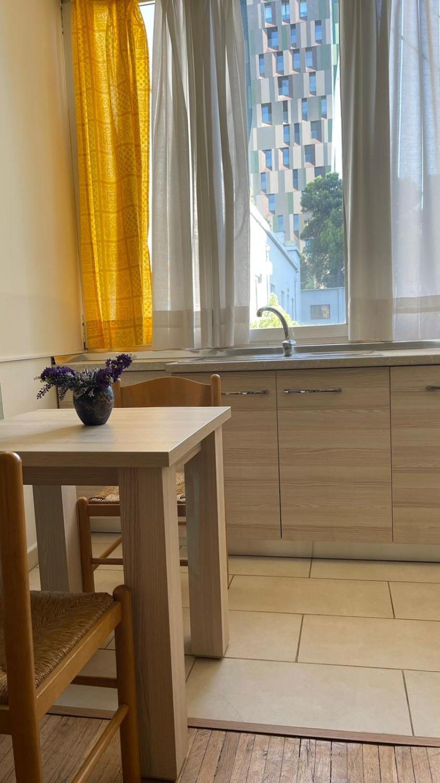 Vintage Apartment In Center Tiranë Eksteriør bilde